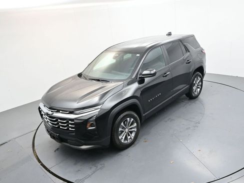 Used 2026 Chevrolet Equinox LT image 17