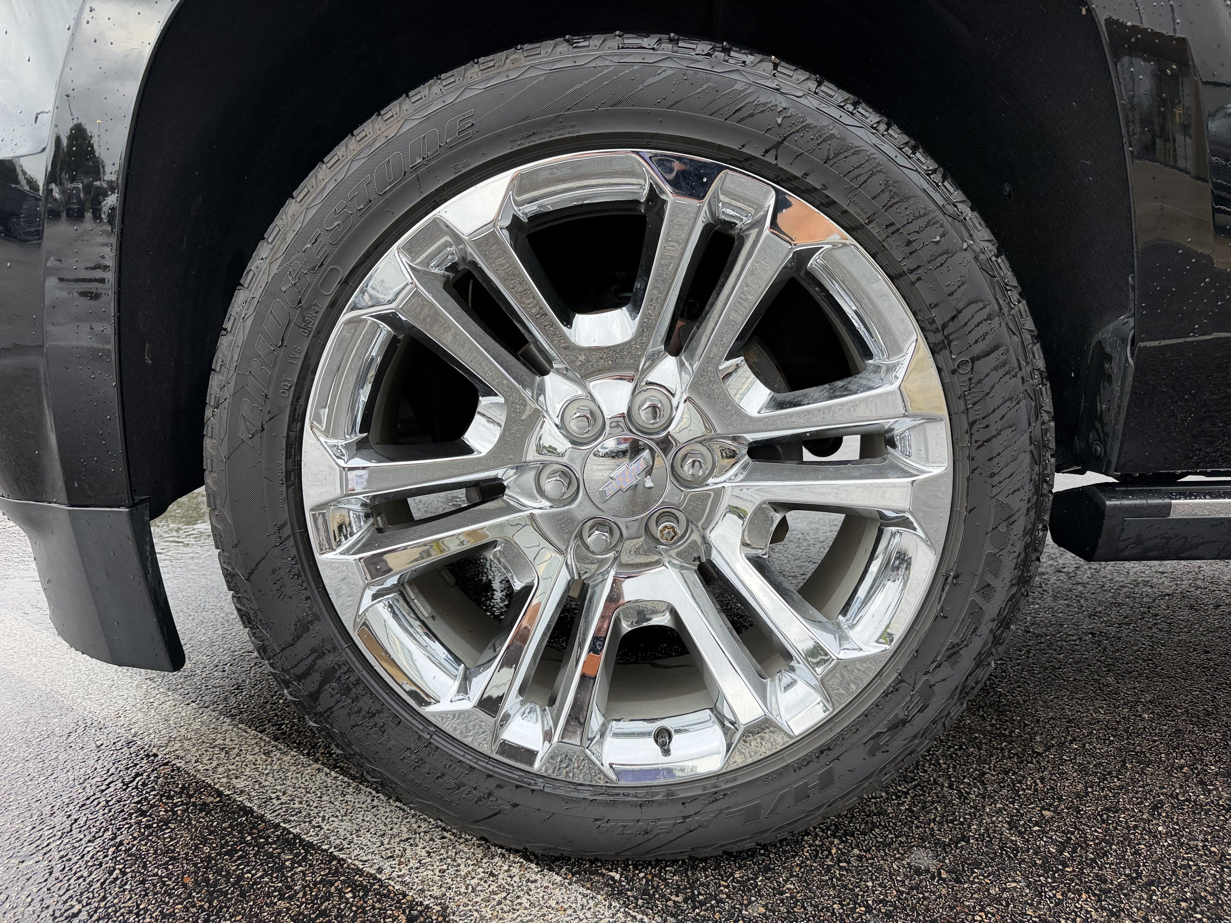 Used 2020 Chevrolet Tahoe Premier w/ Premier Plus Edition AWD/4WD image 14