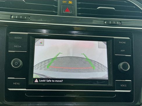 Used 2022 Volkswagen Tiguan S w/ Driver Assistance Package image 21