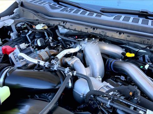 Used 2026 Ford F250 Lariat w/ Tremor Off-Road Package image 28