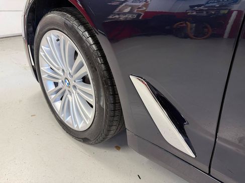 Used 2019 BMW 540i xDrive AWD/4WD image 17