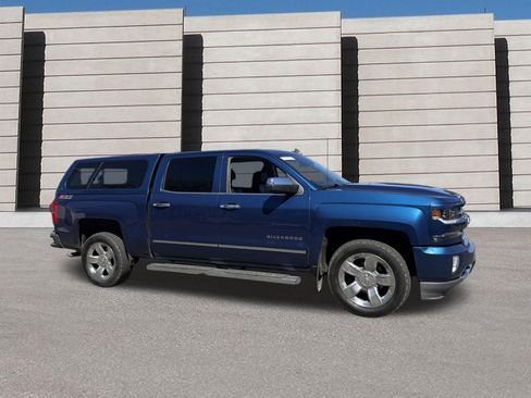 Used 2017 Chevrolet Silverado 1500 LTZ Z71 AWD/4WD image 5