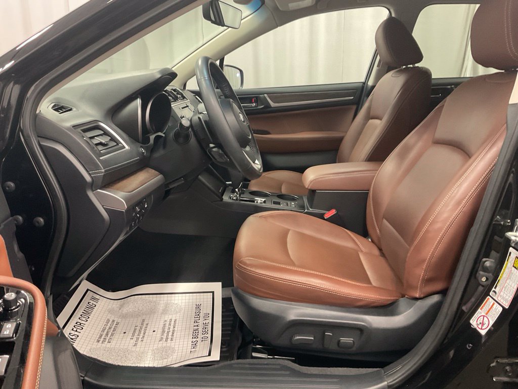 Used 2019 Subaru Outback 2.5i Touring AWD/4WD image 13