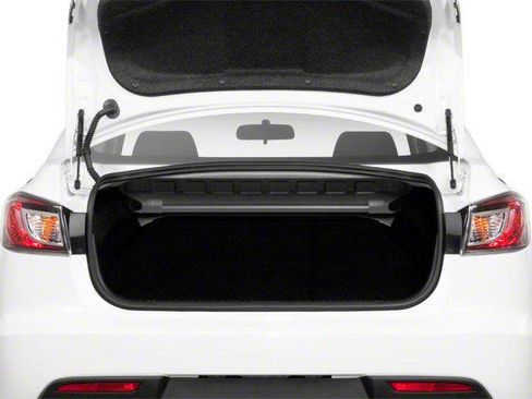 Used 2010 MAZDA MAZDA3 i Touring image 16