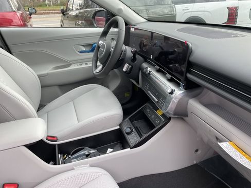 New 2026 Hyundai Kona SEL Premium image 7