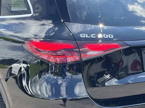 Used 2026 Mercedes-Benz GLC 300 4MATIC image 10