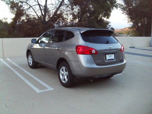 Used 2015 Nissan Rogue S FWD image 6