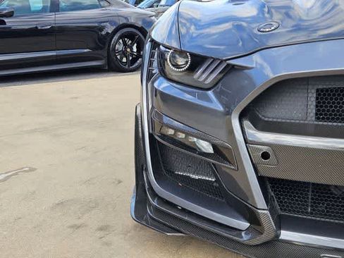 Used 2021 Ford Mustang Shelby GT500 w/ Technology Package image 10