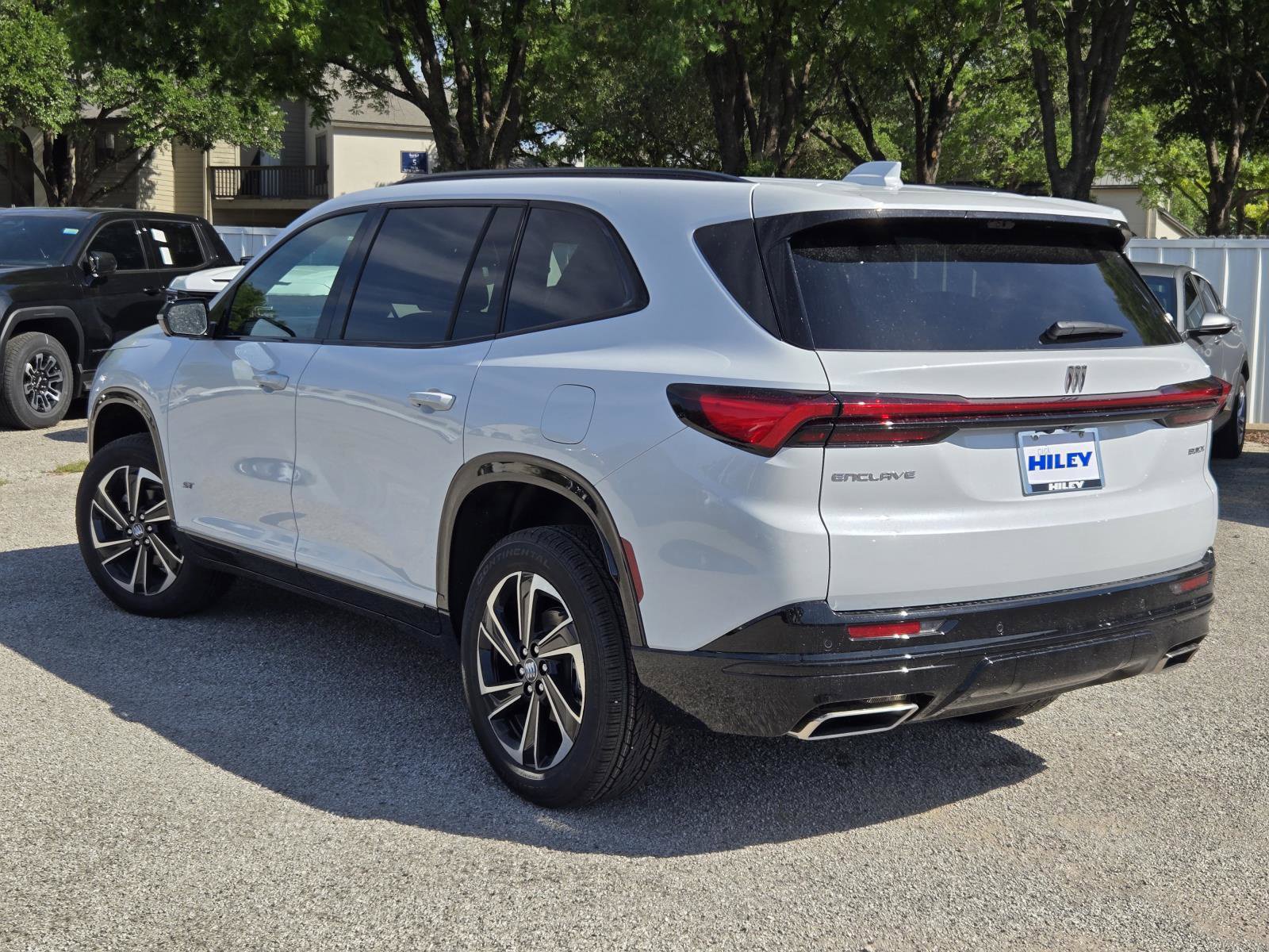 New 2026 Buick Enclave Sport Touring w/ Power Package FWD image 3