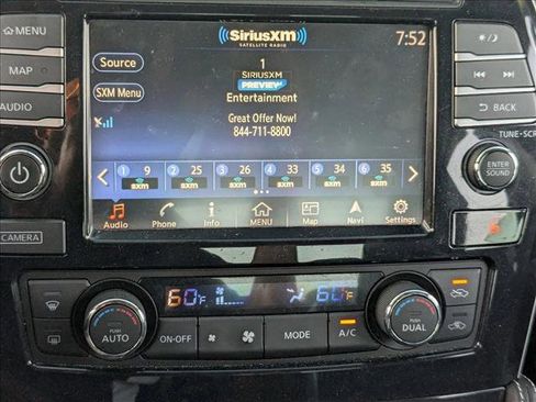 Used 2017 Nissan Maxima 3.5 SL image 11