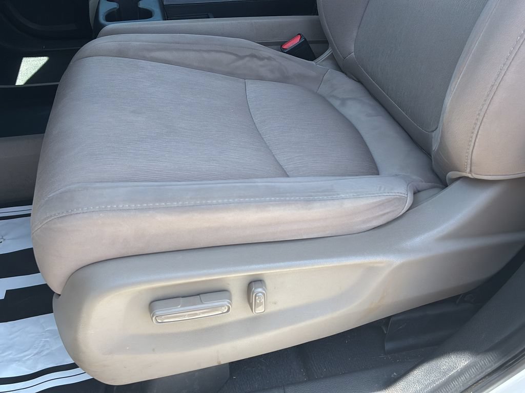 Used 2020 Honda Odyssey LX image 24