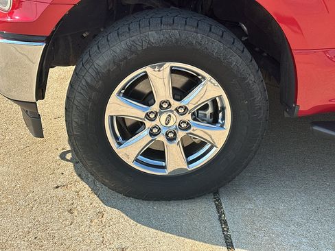Used 2020 Ford F150 XLT w/ Equipment Group 302A Luxury AWD/4WD image 30