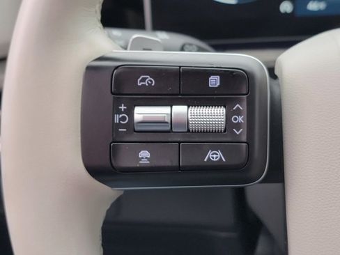 Used 2024 Hyundai Santa Fe Limited image 33