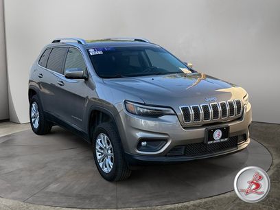 Used 2019 Jeep Cherokee Latitude w/ Cold Weather Group
