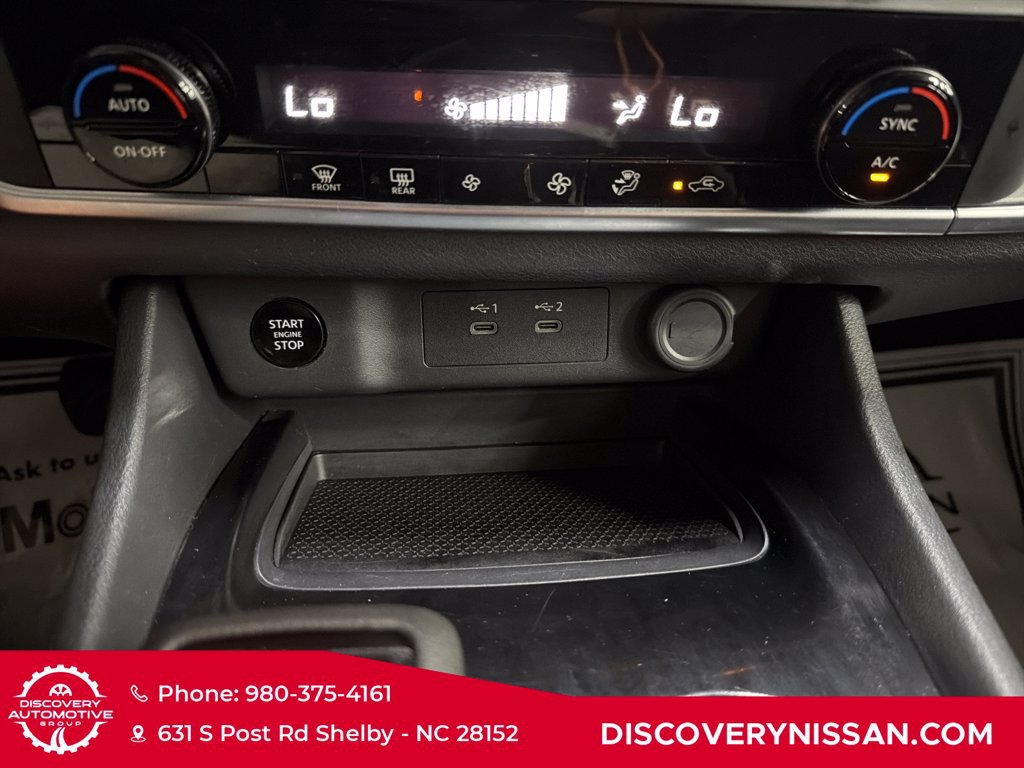 Certified 2025 Nissan Rogue SV AWD/4WD image 19