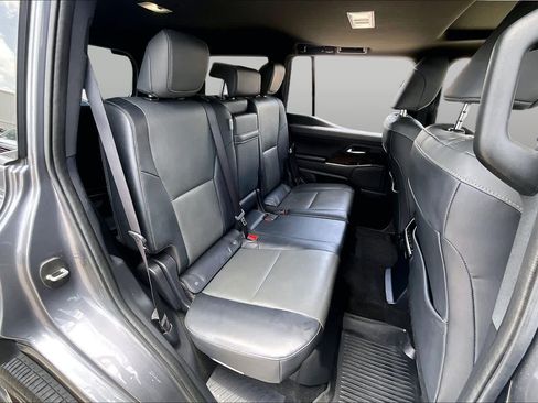 Used 2024 Lexus GX 550 w/ Accessory Package (Z1) AWD/4WD image 20