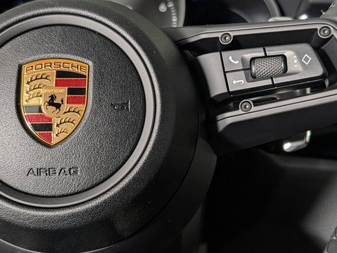 New 2026 Porsche Macan AWD/4WD image 37