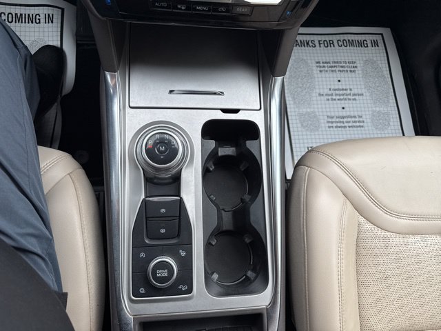 Used 2021 Ford Explorer Platinum w/ Equipment Group 601A AWD/4WD image 20