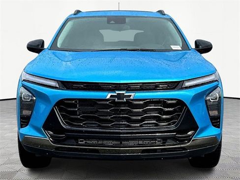 New 2026 Chevrolet Trax ACTIV w/ Sunroof Package image 2