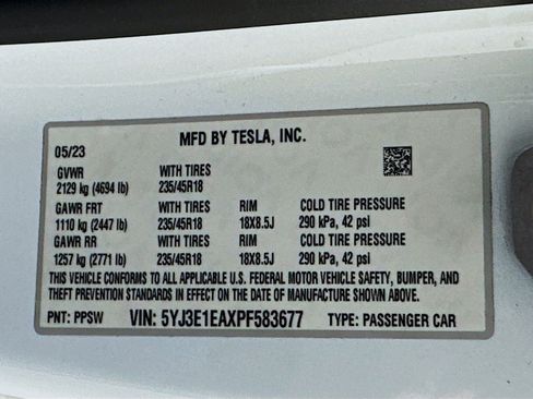 Used 2023 Tesla Model 3 Standard Range image 15