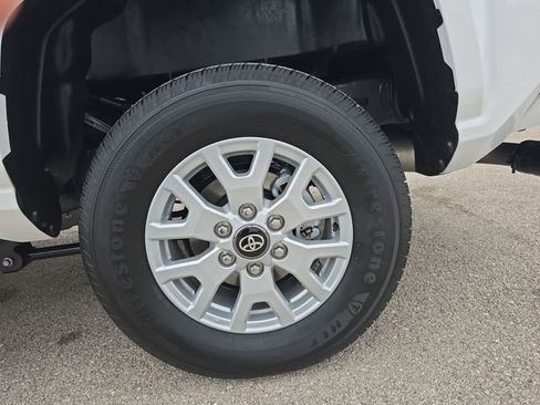 New 2026 Toyota Tacoma SR5 image 32