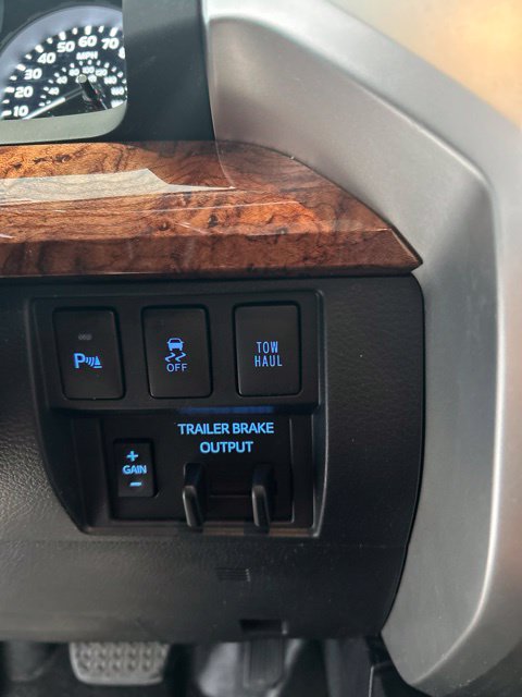 Used 2019 Toyota Tundra 1794 Edition AWD/4WD image 28