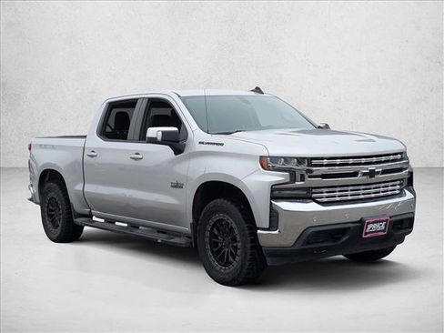 Used 2019 Chevrolet Silverado 1500 LT w/ Texas Edition image 3
