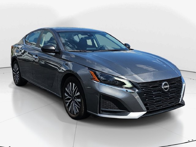 Used 2024 Nissan Altima 2.5 SV FWD 360° Tour