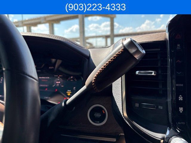 Used 2025 RAM 2500 Limited AWD/4WD image 26