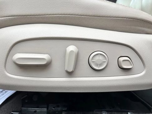 Used 2017 Buick LaCrosse Premium w/ Driver Confidence Package #2 AWD/4WD image 25