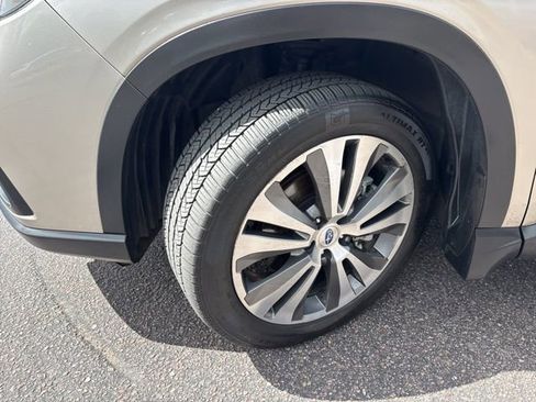 Used 2020 Subaru Ascent Limited w/ Technology Package AWD/4WD image 8