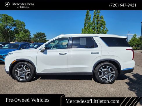 Used 2023 Hyundai Palisade Limited w/ Cargo Package AWD/4WD image 4