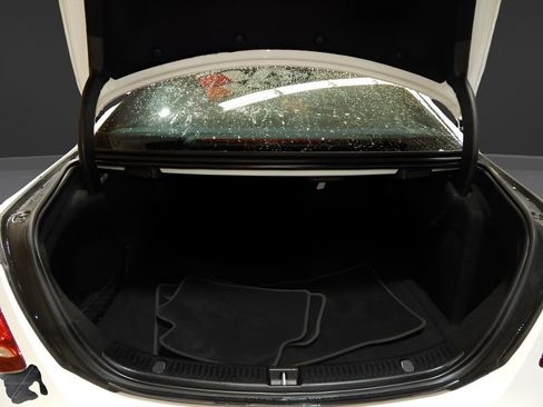 Used 2019 Mercedes-Benz E 300 4MATIC w/ Premium 1 Package image 8