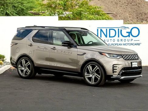 Used 2025 Land Rover Discovery Metropolitan Edition AWD/4WD image 4