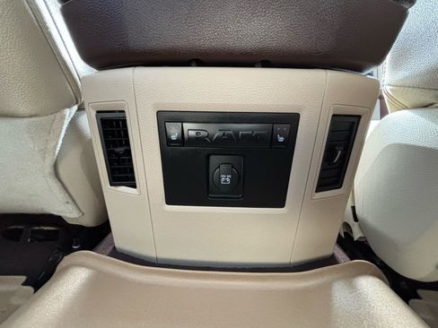 Used 2017 RAM 3500 Laramie image 21