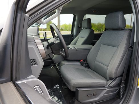 Used 2025 Ford F150 XLT w/ Equipment Group 301A Standard AWD/4WD image 14