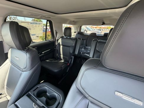 New 2026 Ford Expedition Platinum w/ Driver's Package AWD/4WD image 12