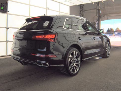 Used 2018 Audi SQ5 Premium Plus w/ S Sport Package AWD/4WD image 4