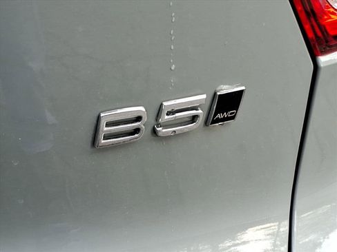 New 2026 Volvo XC40 B5 Plus w/ Protection Package Premier image 6