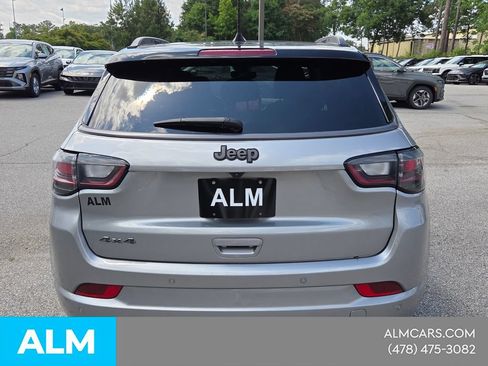 Used 2022 Jeep Compass High Altitude AWD/4WD image 12