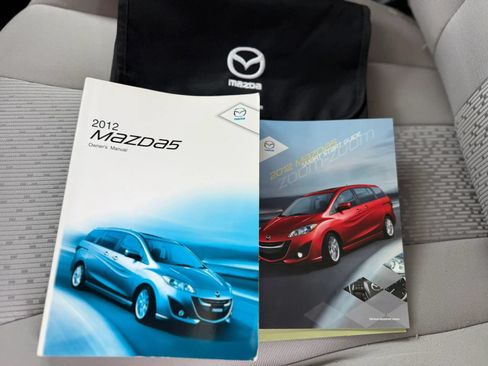 Used 2012 MAZDA MAZDA5 Touring w/ Moonroof & Audio Pkg FWD image 16