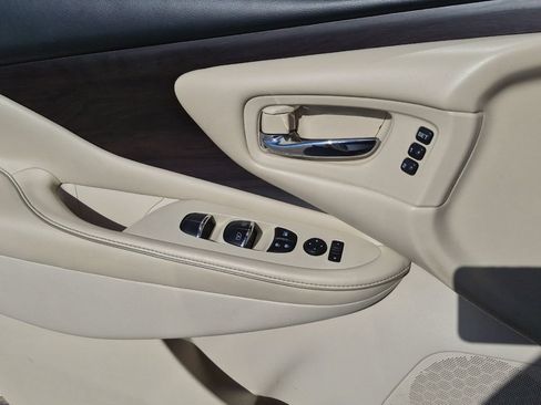 Used 2019 Nissan Murano Platinum FWD image 11