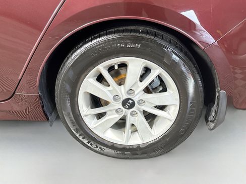 Used 2016 Kia Optima LX w/ LX Convenience Package image 36