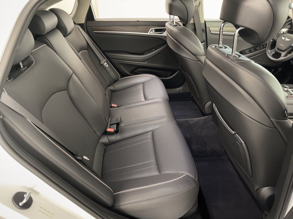 Used 2018 Genesis G80 5.0 Ultimate RWD image 29