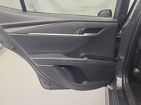 Used 2025 Toyota Camry SE w/ Multimedia Upgrade Package image 20