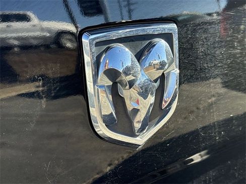 Used 2014 RAM 1500 Laramie image 18