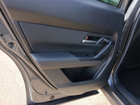 Used 2025 MAZDA CX-50 2.5 Hybrid w/ Premium Plus Pkg image 8