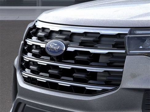 New 2026 Ford Explorer Active image 17
