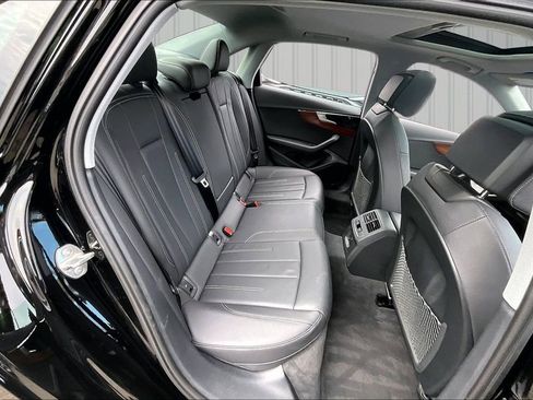 Used 2023 Audi A4 2.0T Premium image 25