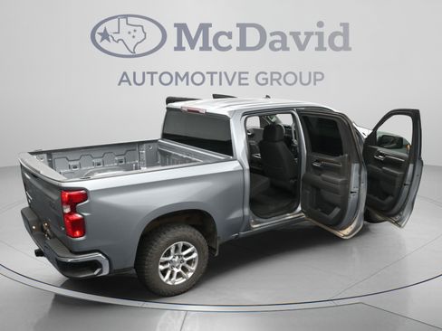 Used 2024 Chevrolet Silverado 1500 LT w/ Z71 Off-Road Package AWD/4WD image 45